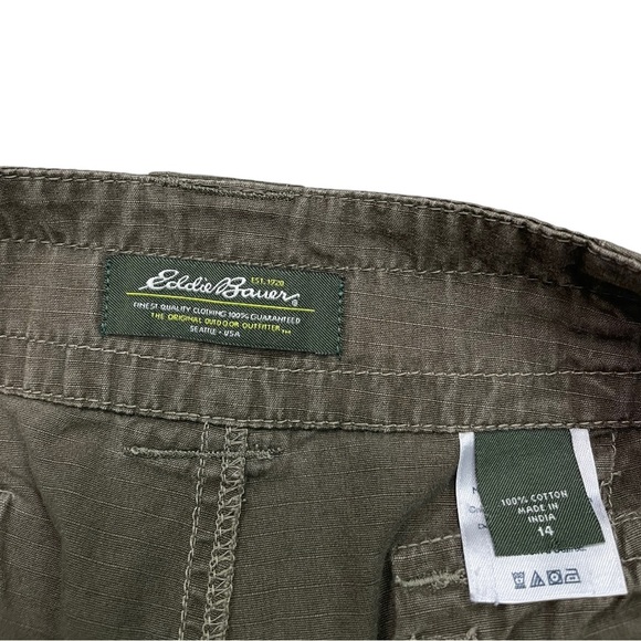 Women’s Eddie Bauer Shorts - Picture 4 of 6